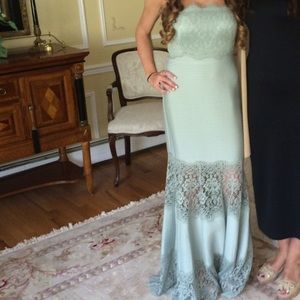 Todashi Shoji mint lace gown